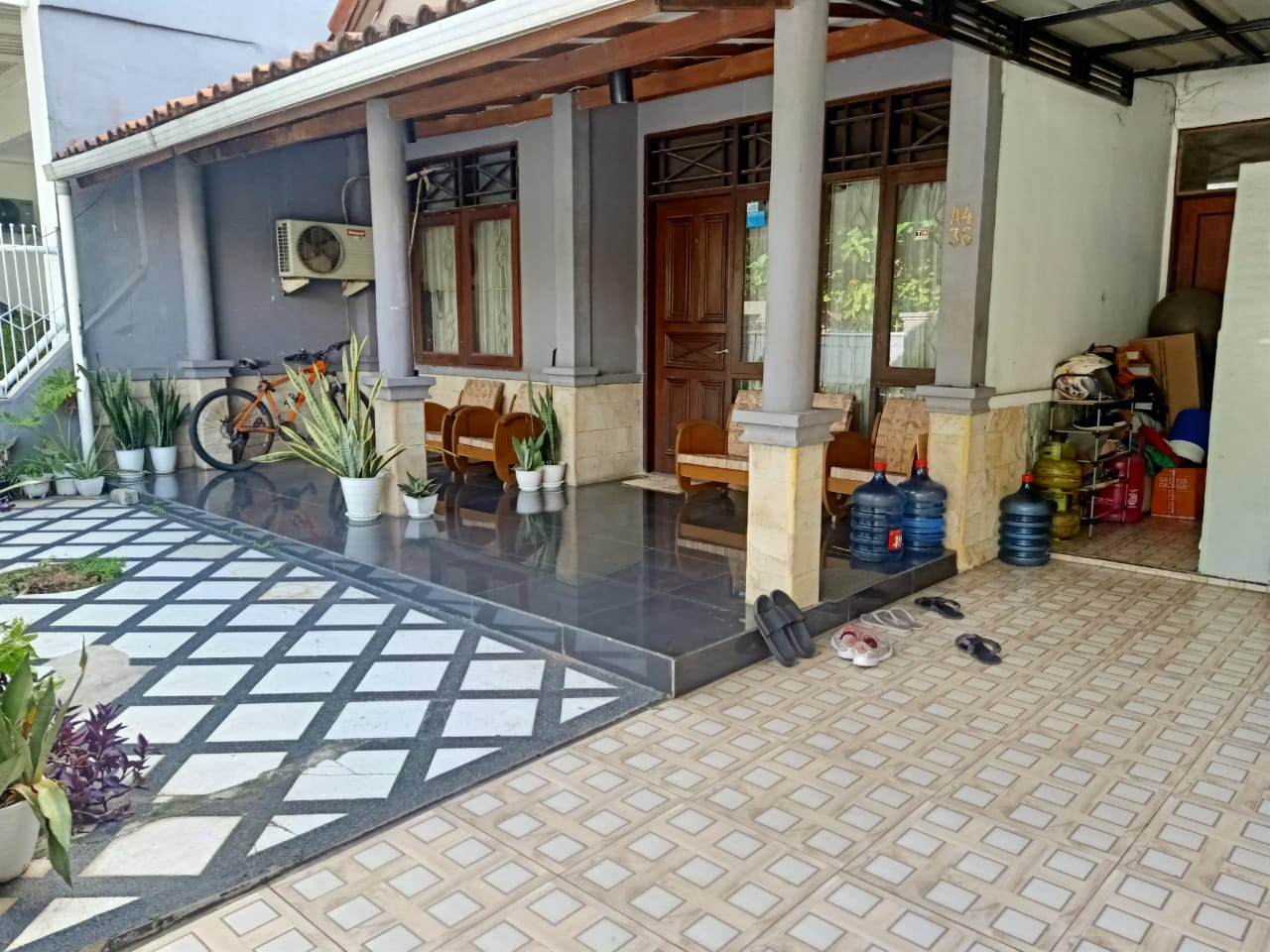 DiSewakan Rumah Fully Furnished di Tropikana Residence Jababeka Cikarang
